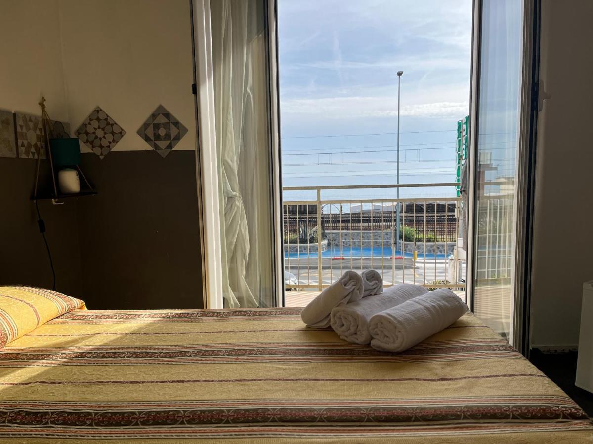 Piccolo Hotel Di Lavagna Luaran gambar