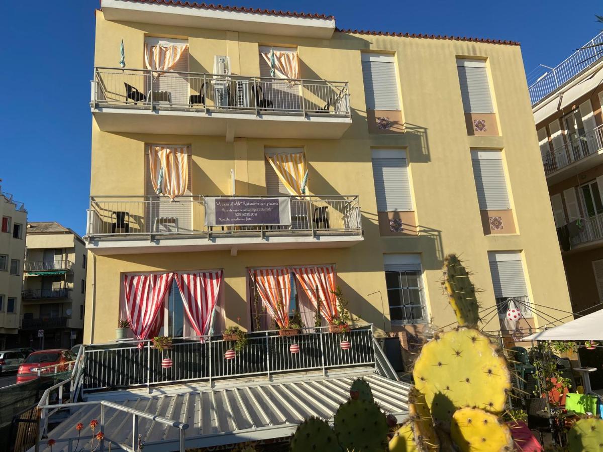 Piccolo Hotel Di Lavagna Luaran gambar